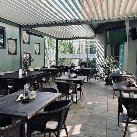 Soleil Apartman Szeged Ngoại thất bức ảnh