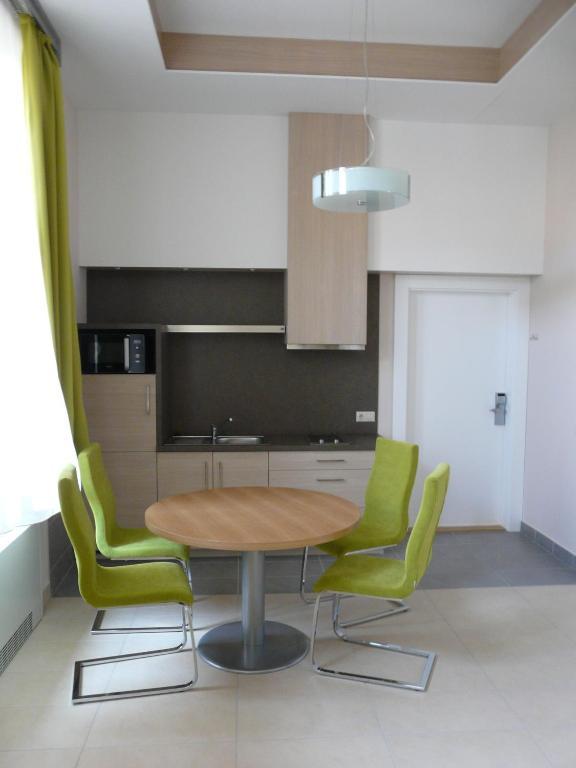 Soleil Apartman Szeged Phòng bức ảnh