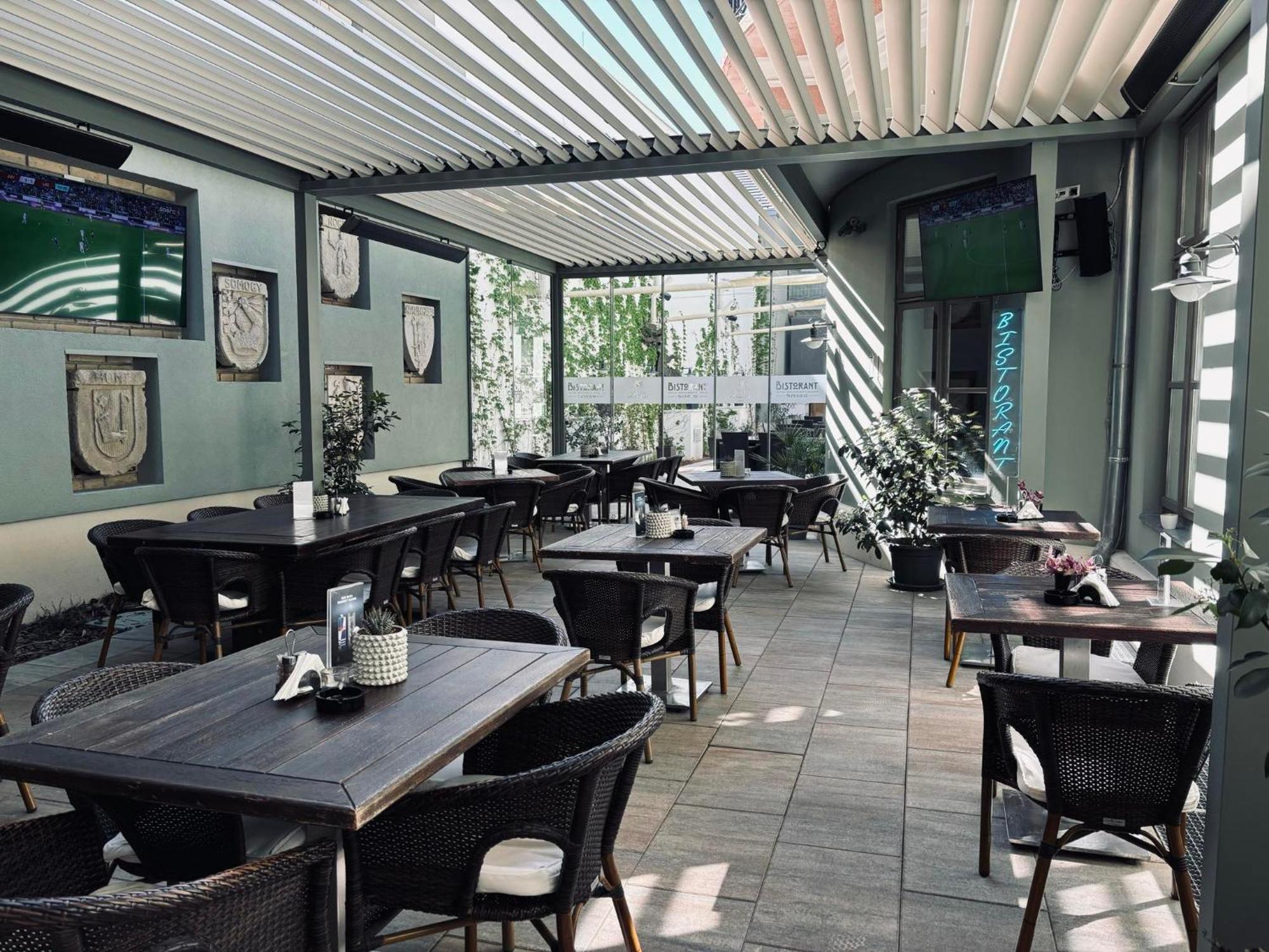 Soleil Apartman Szeged Ngoại thất bức ảnh